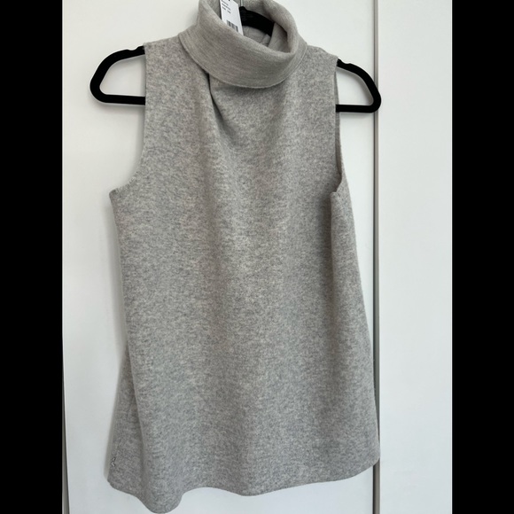NWT! Lafayette 148 New York
Cashmere-Blend Double Knit Sleeveless Sweater - Picture 1 of 10